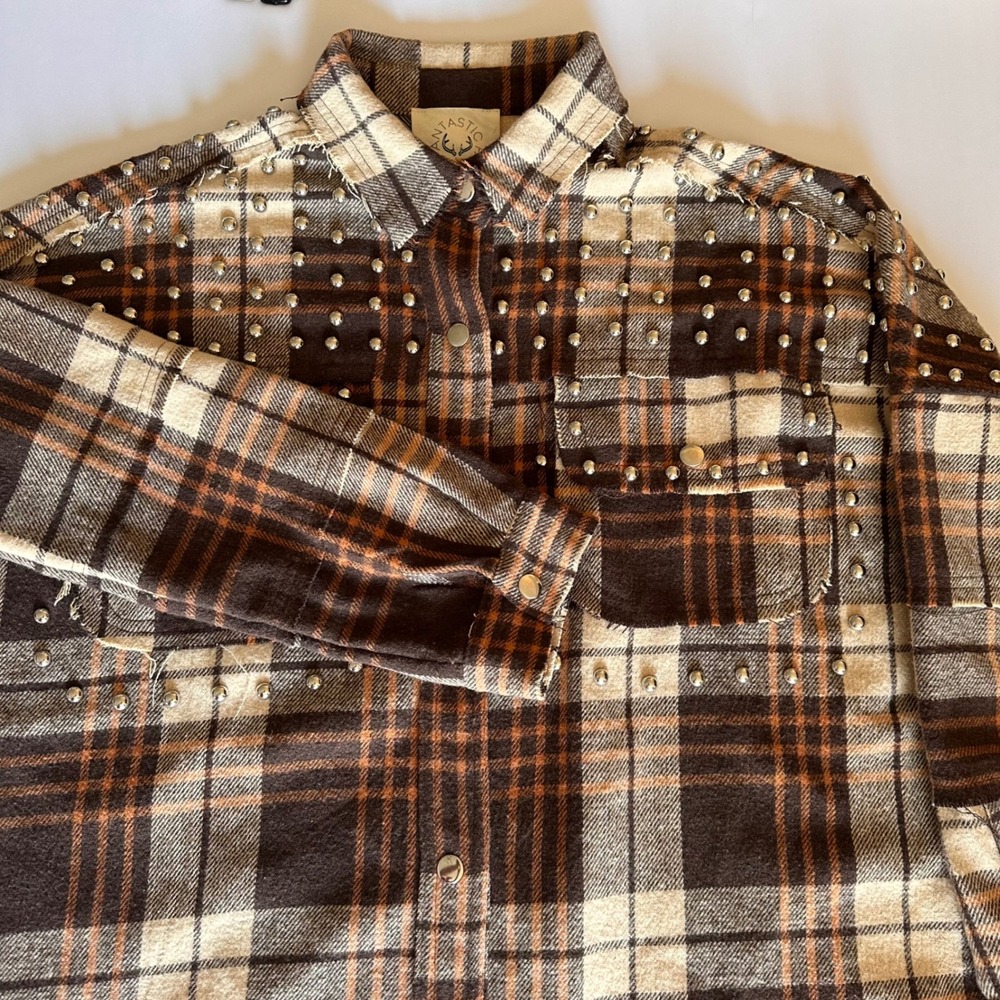 Fantastic Fawn Studded Plaid Flannel Shirt Jacket‎ Western Small